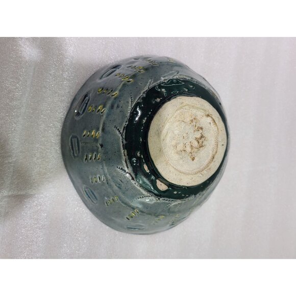 Pottery Bowl Textured Berries Fruit 7-1/2" Blue Gray Yellow Flower Stamp - Picture 5 of 6